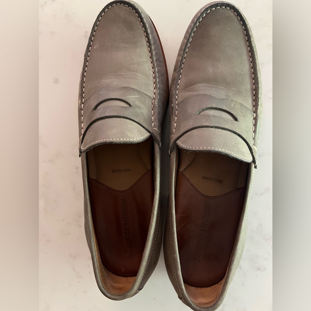 Johnston & Murphy grey/green sheepskin loafers